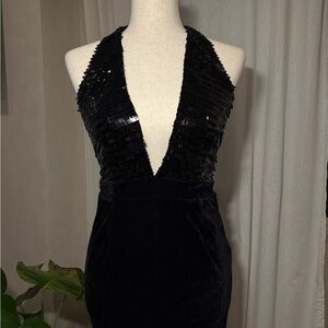 Black Velvet Sequince Dress Missguided